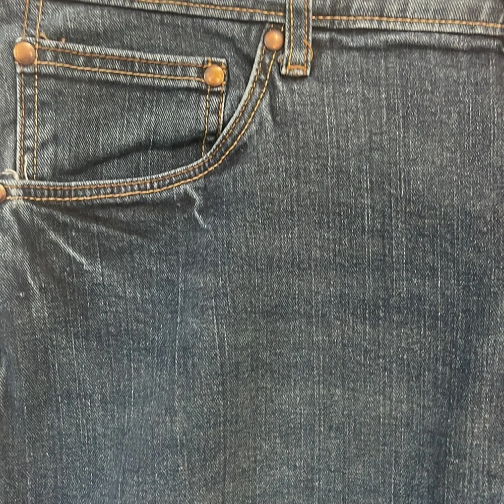 Wrangler Men’s EUC Straight Fit Jeans in EUC Dark Rinse Waist 36” Length 30” 🤠